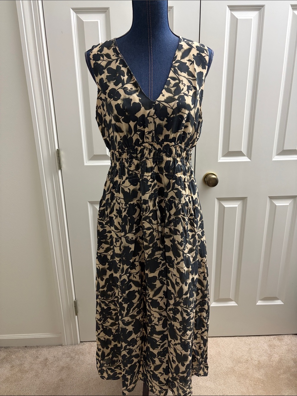 J Crew hyacinth midi dress in crepe de chine NWOT - Picture 2 of 7
